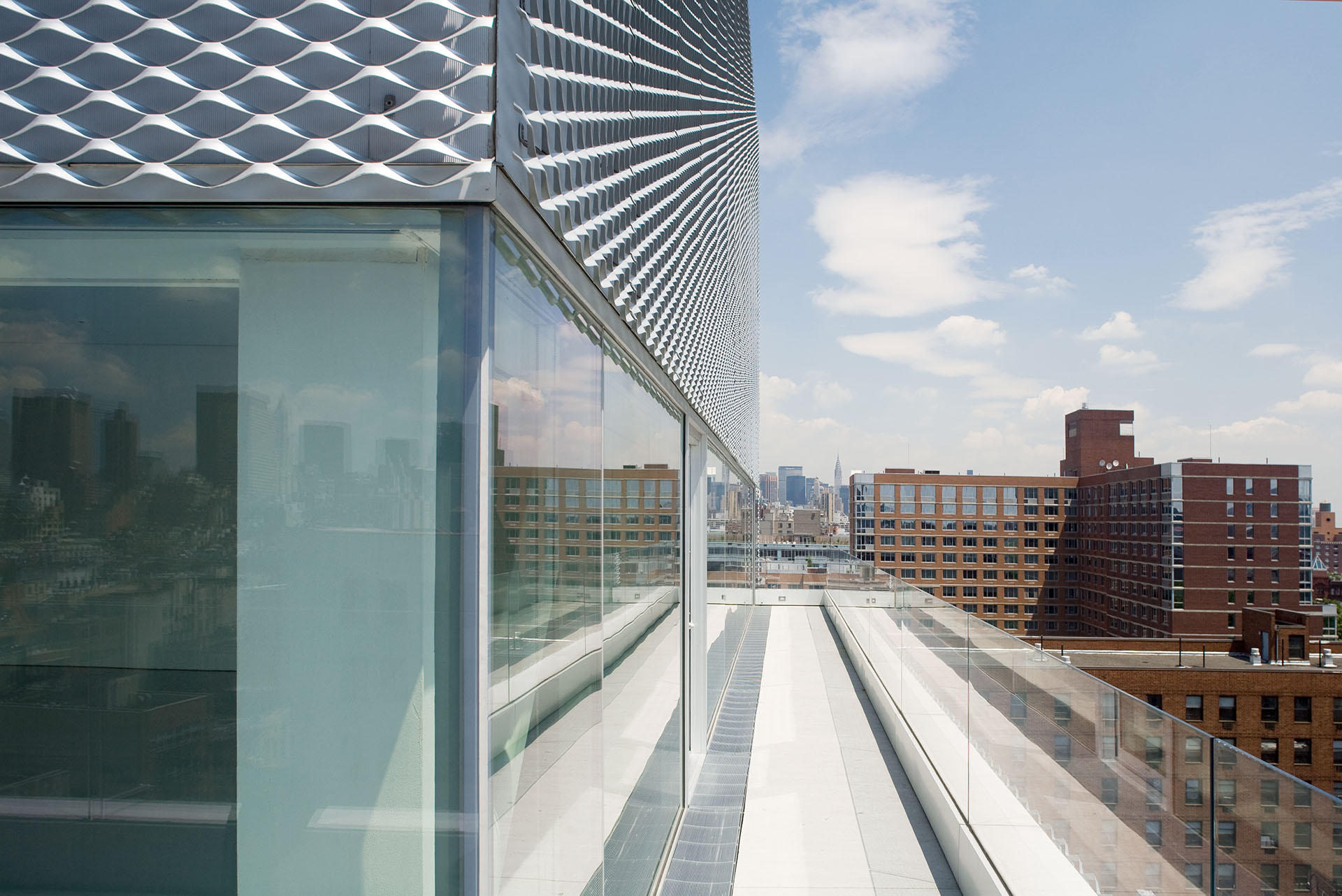 THE NEW MUSEUM OF CONTEMPORARY ART NEW YORK SANAA LTD David Churchill